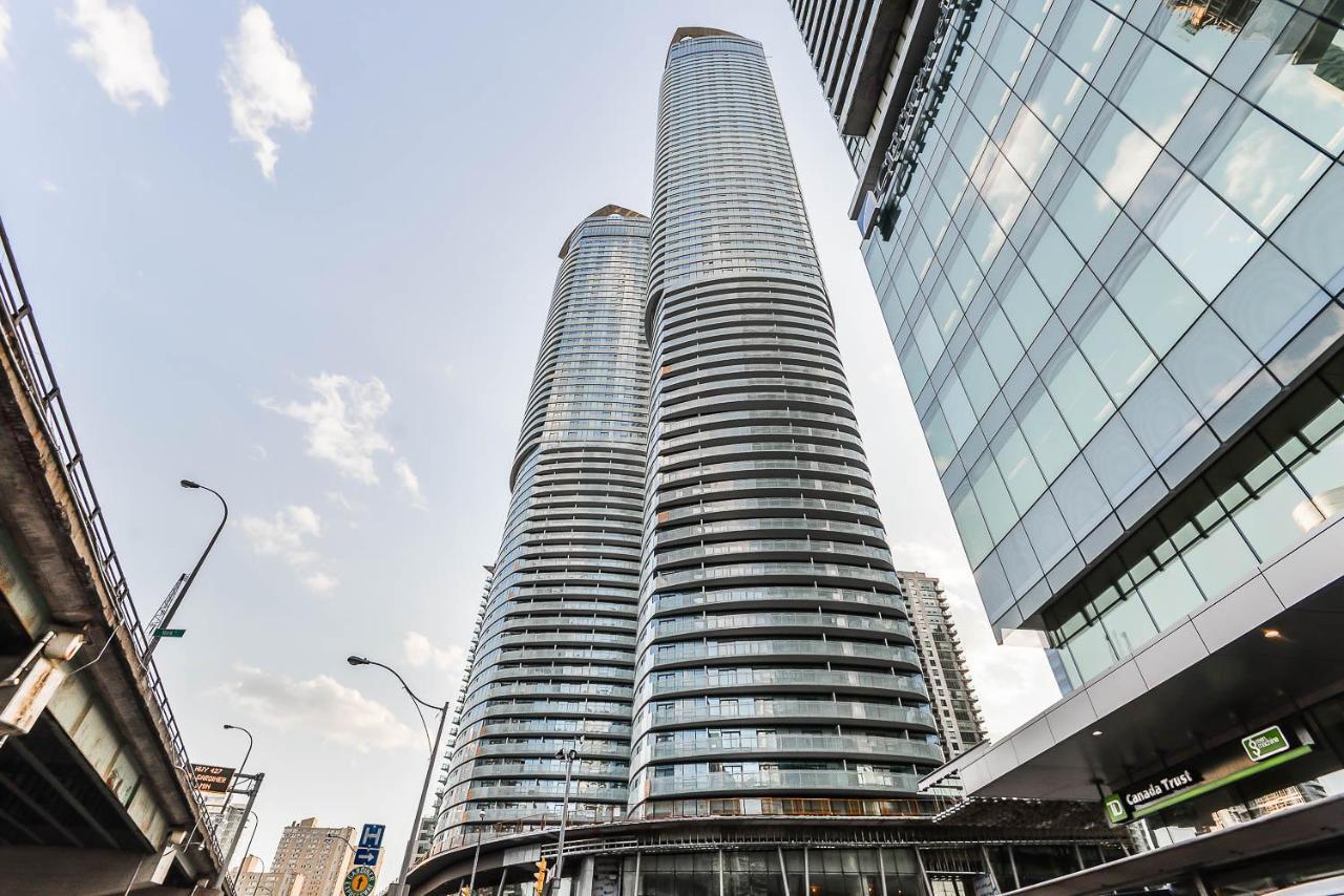 Condo Downtown, Cn Tower, Financial District Toronto Exteriör bild