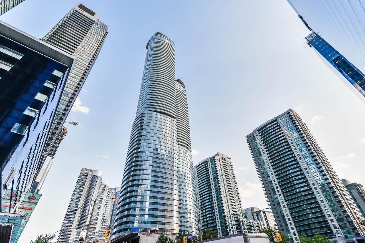Condo Downtown, Cn Tower, Financial District Toronto Exteriör bild